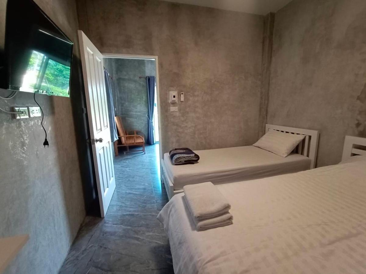 يوثاي ثاني Baan Rabiangdao Uthaithani المظهر الخارجي الصورة