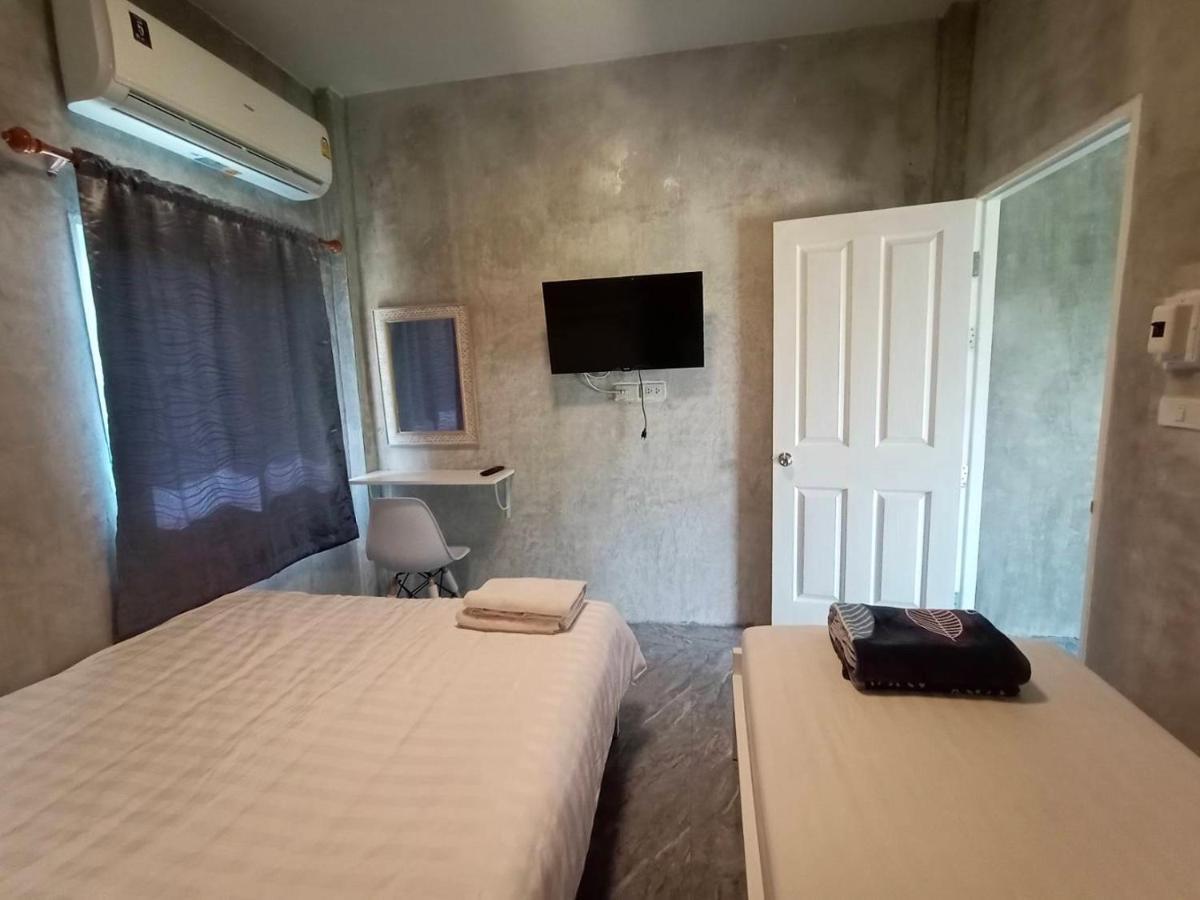 يوثاي ثاني Baan Rabiangdao Uthaithani المظهر الخارجي الصورة