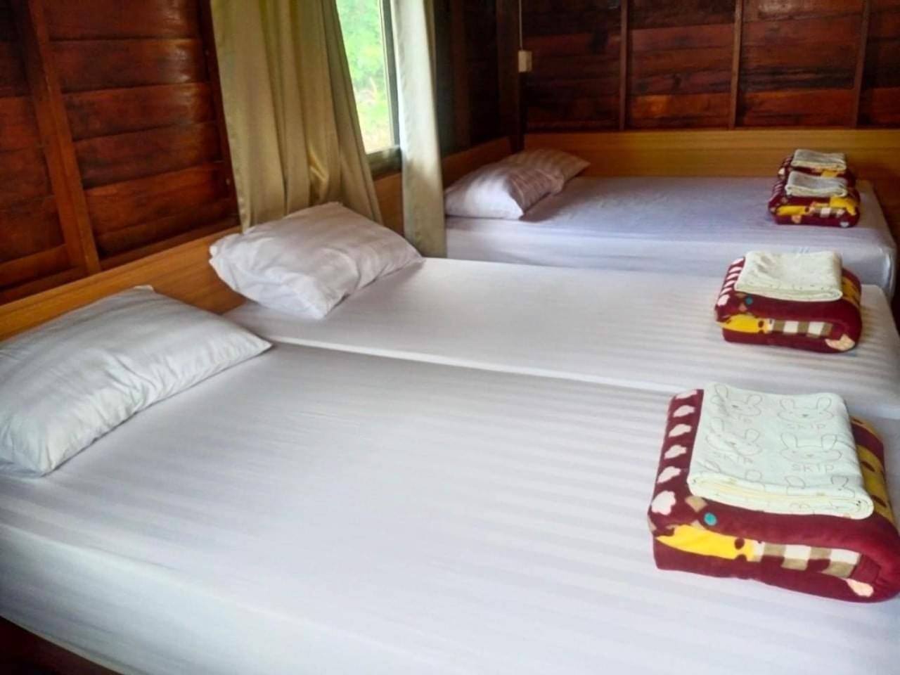 يوثاي ثاني Baan Rabiangdao Uthaithani المظهر الخارجي الصورة